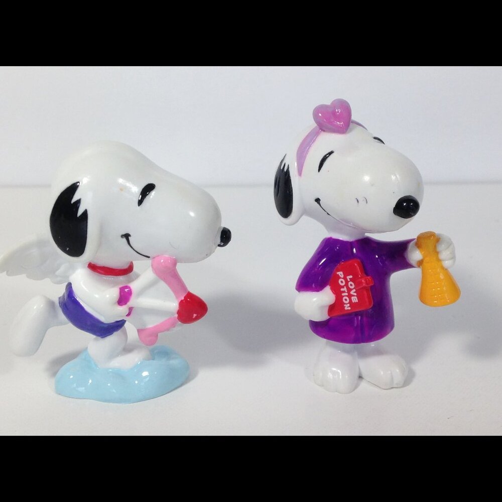 Vintage SNOOPY & BELLE Cupid & Love Potion Valentine's Day PVC Figures 2.5" USF